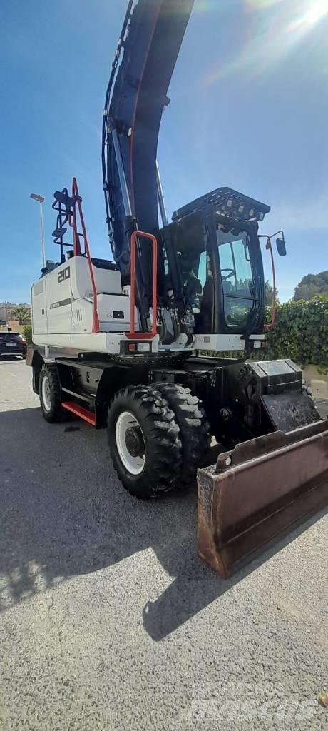 Hidromek HMK 210 W Bagri na kolesih