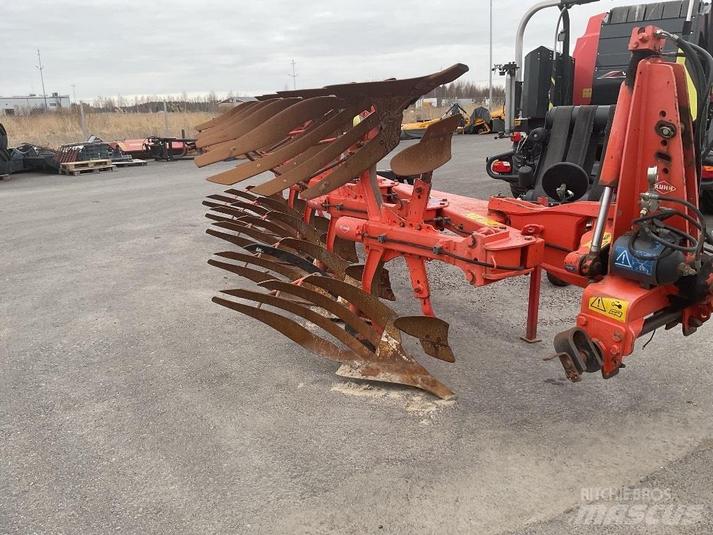 Kuhn Varimaster 122 Obračalni plugi