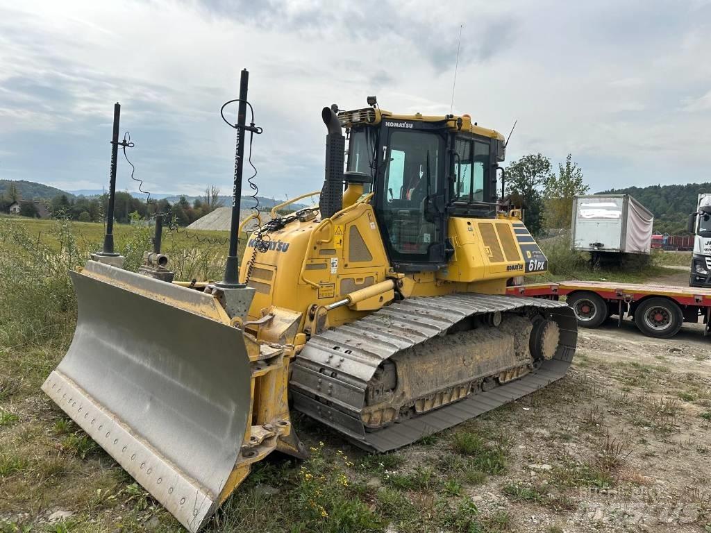 Komatsu D 61 PX24 Buldožerji goseničarji