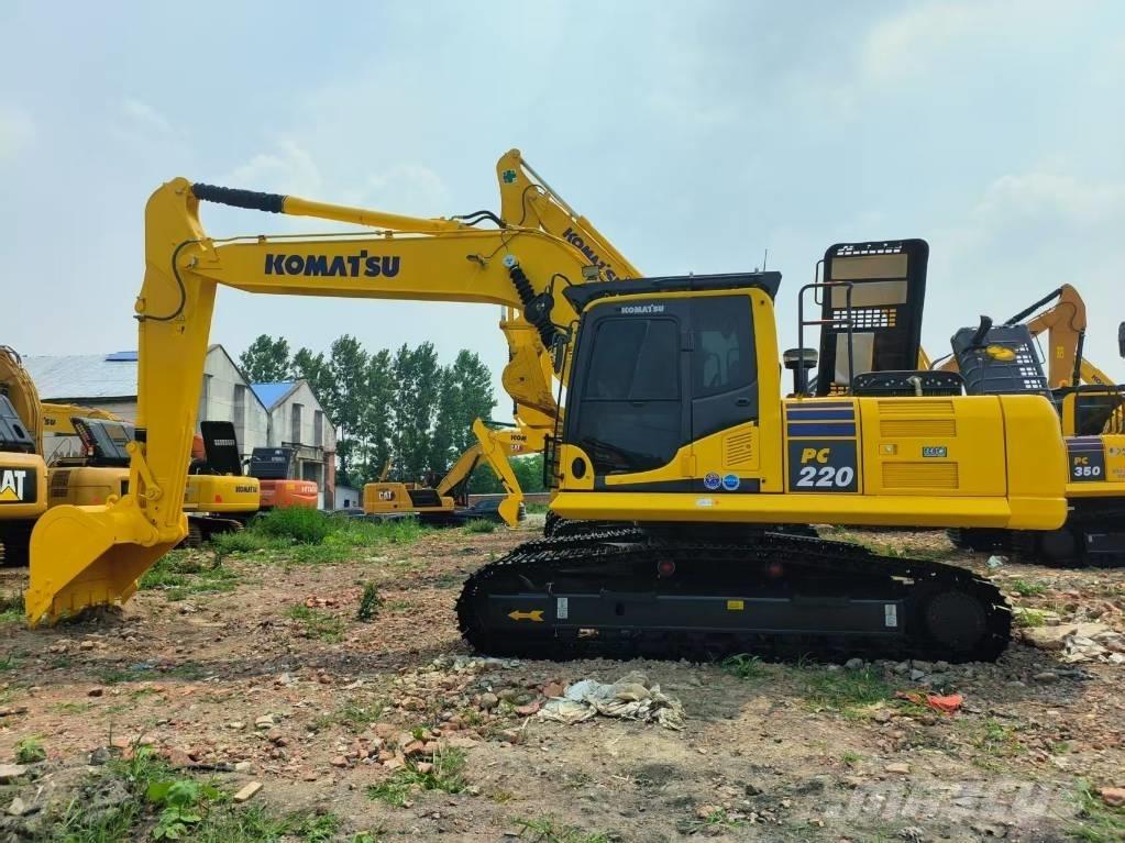 Komatsu PC 220-8 Bagri goseničarji