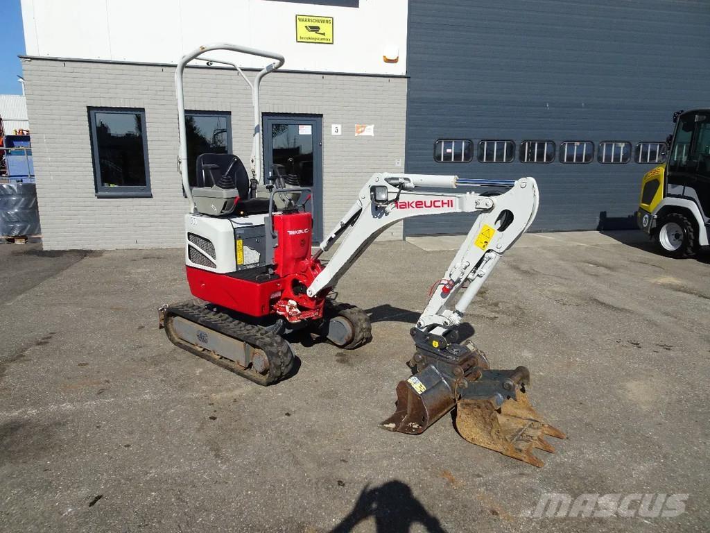 Takeuchi TB210 Mini bagri <7t