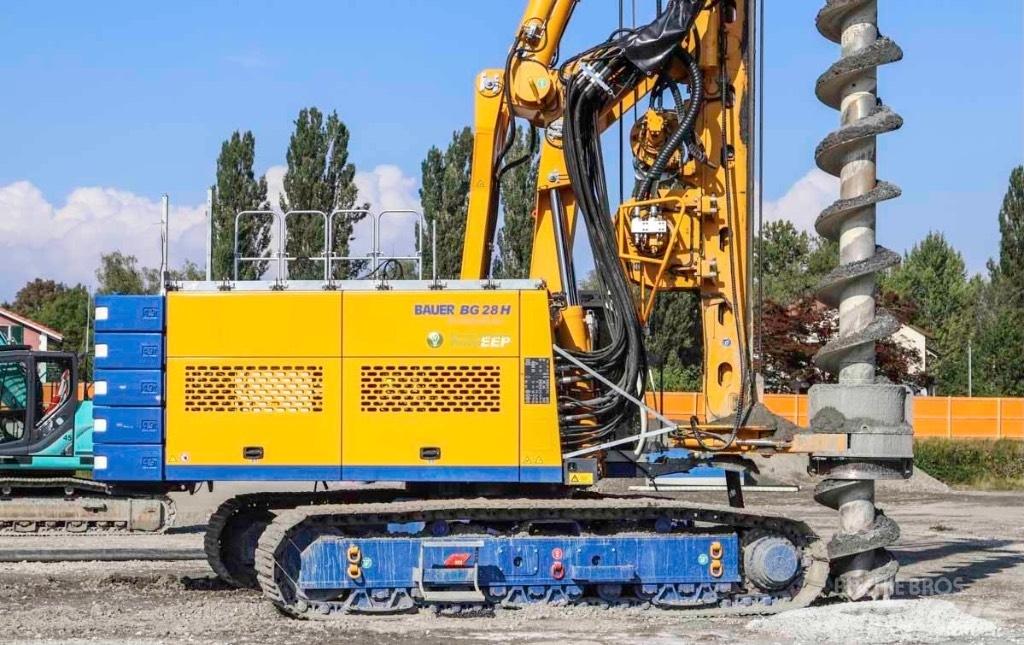 Bauer BG 28 H Težki vrtalni stroji