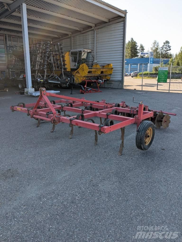 Väderstad SK13 Kultivatorji