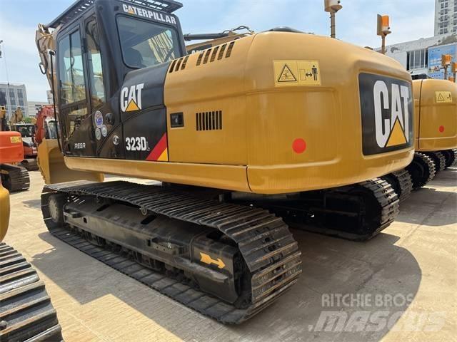 CAT 323 D L Bagri goseničarji