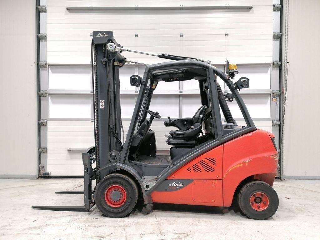 Linde H30D-02 Dizelski viličarji