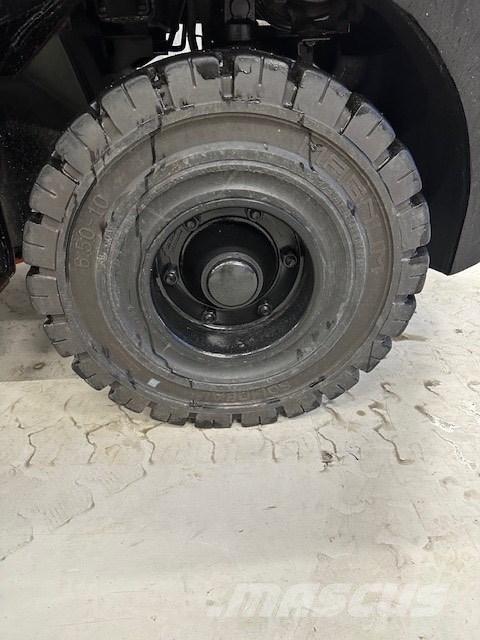 Toyota 52-8 FDF 30 Dizelski viličarji