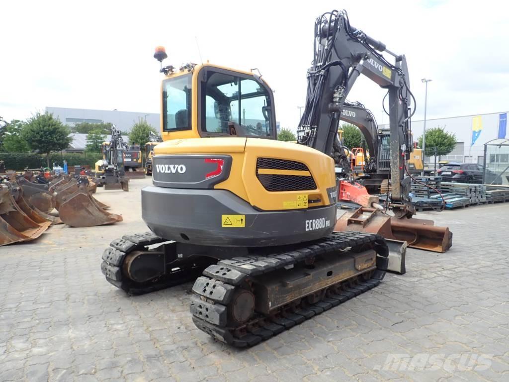 Volvo ECR 88 D Midi bagri 7t – 12t