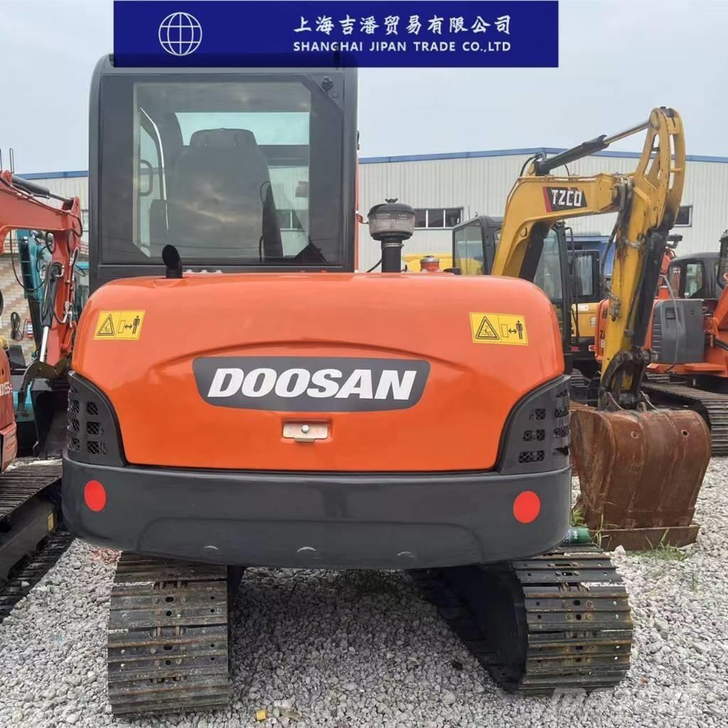 Doosan DH 60 Mini bagri <7t