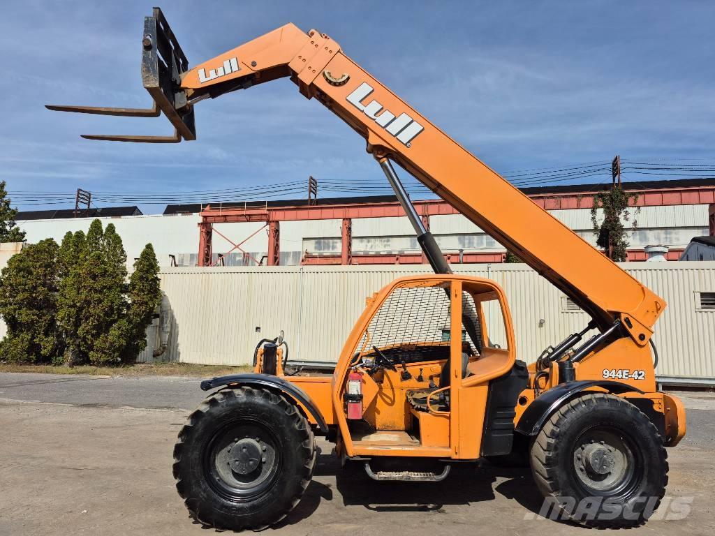 Lull 944E-42 Teleskopski viličarji