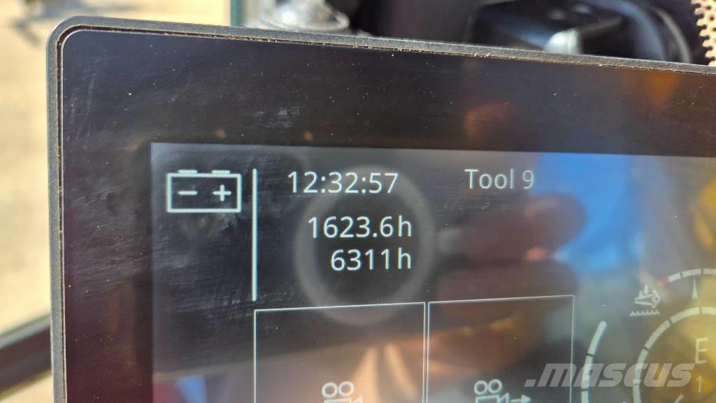 Liebherr R 936 LC Bagri goseničarji