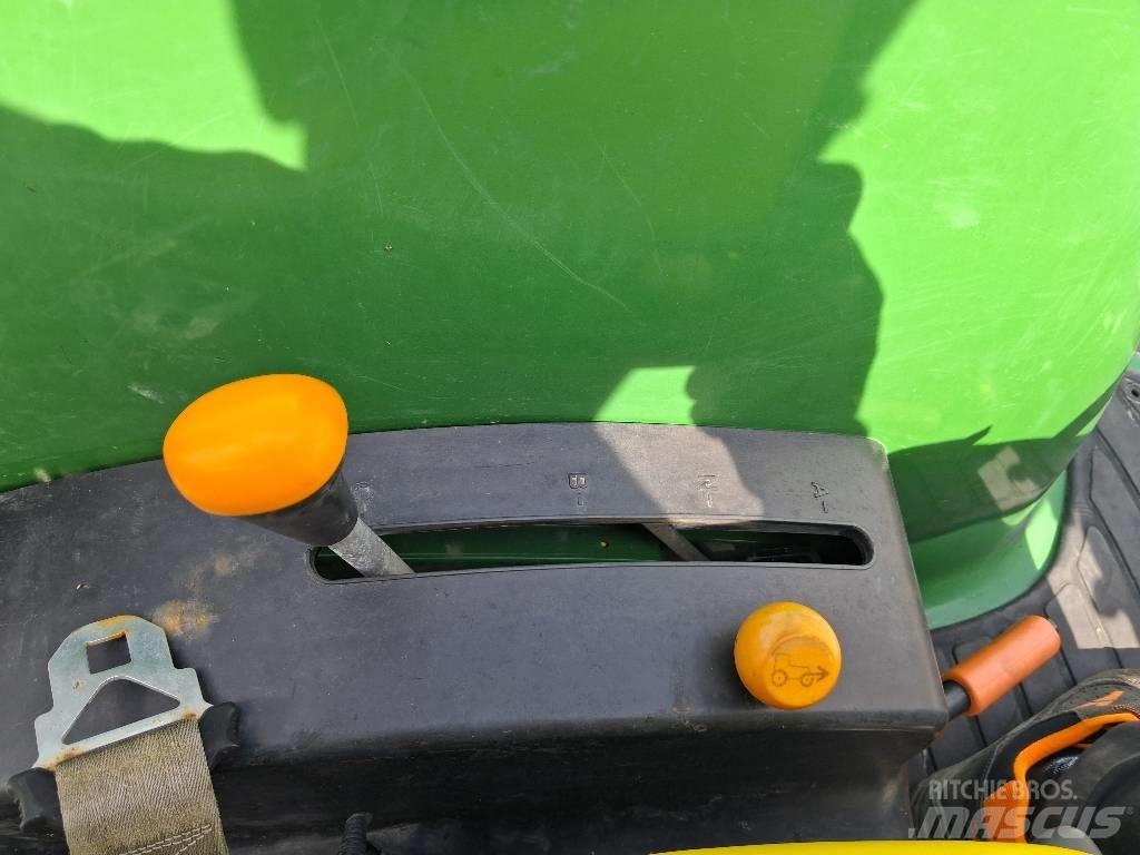 John Deere 4520 Traktorji