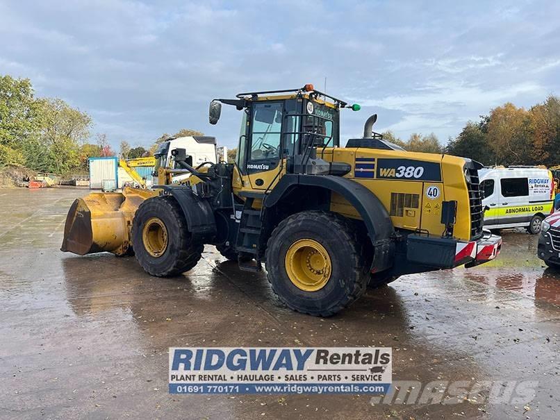 Komatsu WA 380-8 Kolesni nakladalci