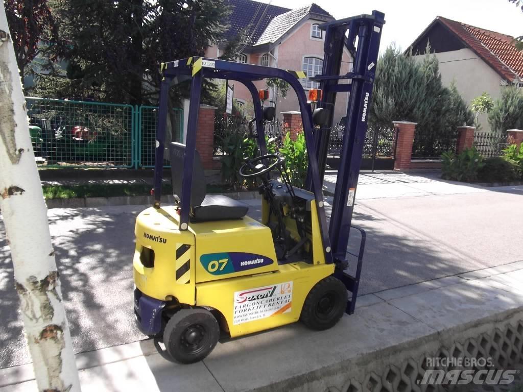 Komatsu FG07-3 Plinski viličarji