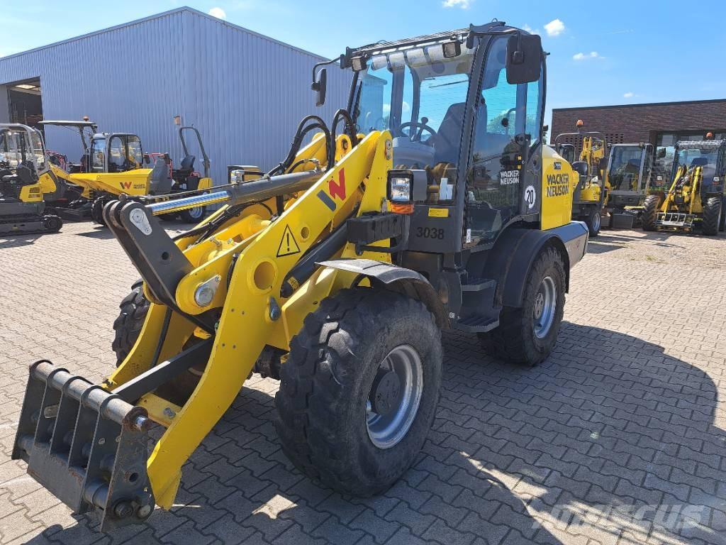 Wacker Neuson WL60 Kolesni nakladalci