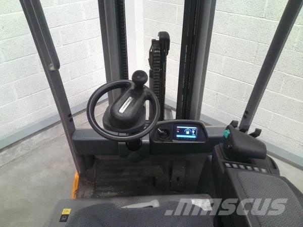 Jungheinrich EFG 215 Električni viličarji