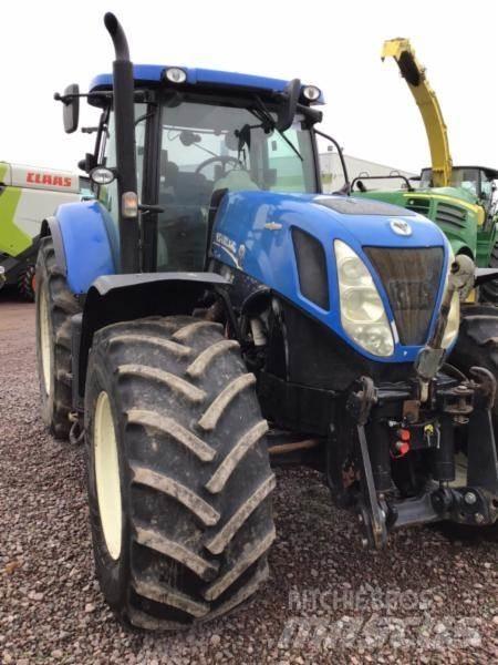 New Holland T7.270 Traktorji