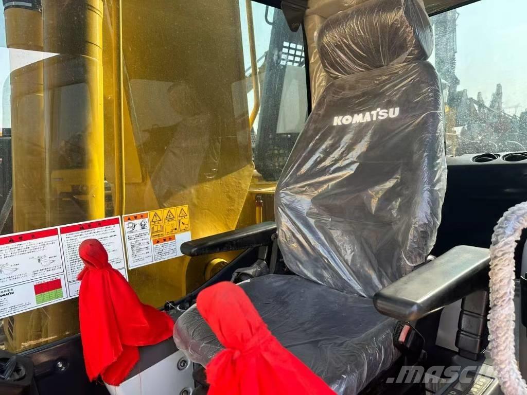 Komatsu PC 240 Bagri goseničarji