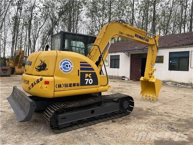 Komatsu PC 70 Bagri goseničarji
