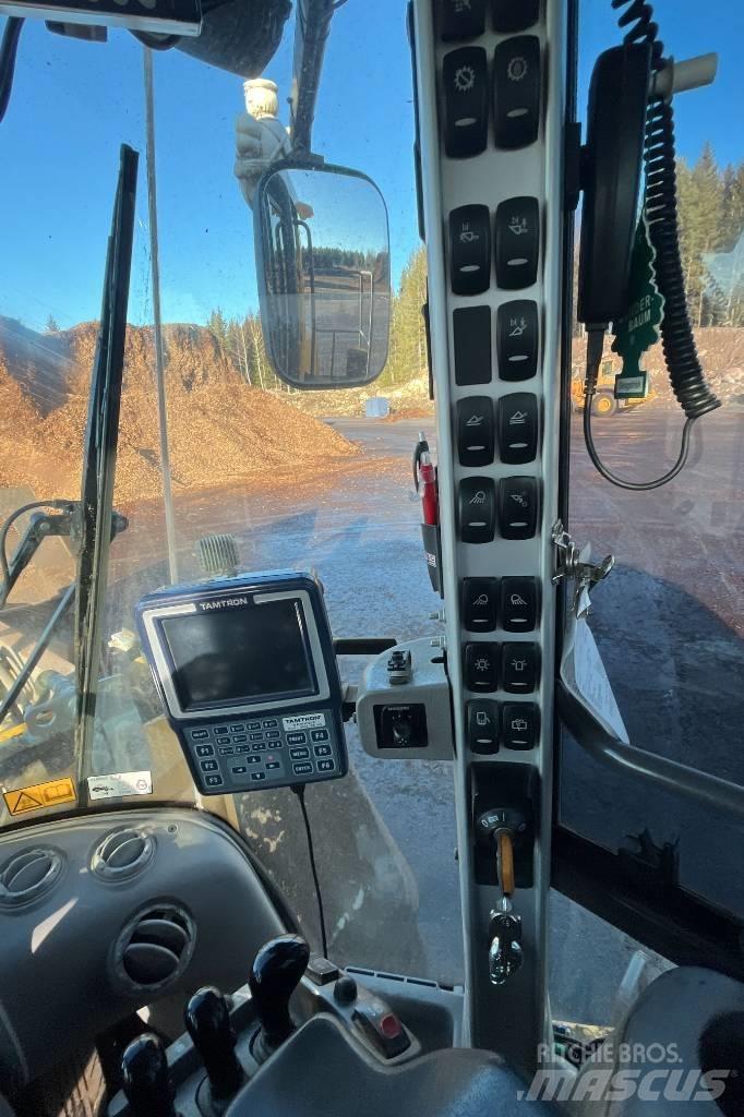 Volvo L 180 G Kolesni nakladalci
