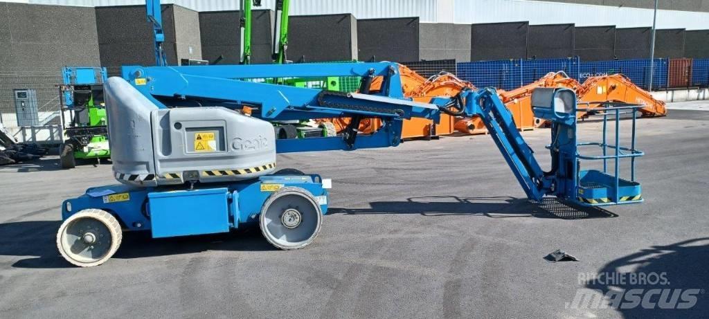 GENIE Z-40/23N RJ Zglobne dvižne ploščadi