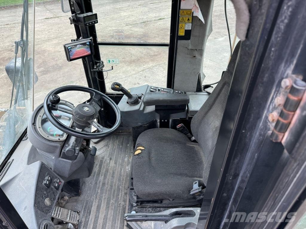 CAT 938 H Kolesni nakladalci