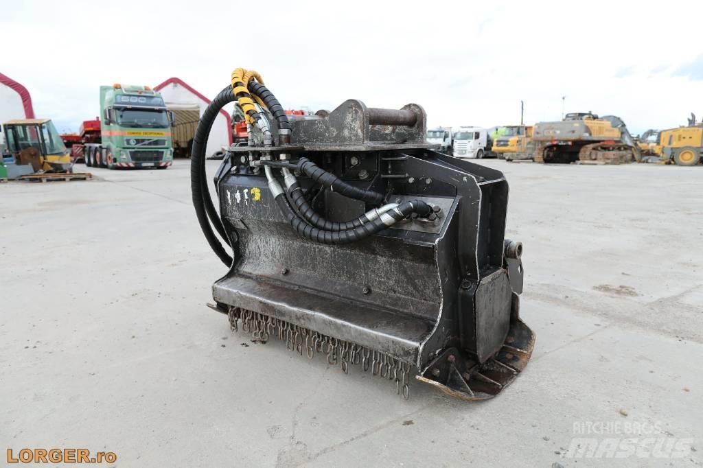 Prinoth M 450 E Klešče