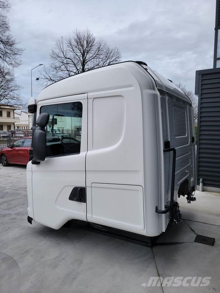 Scania CG19 Kabine in notranjost