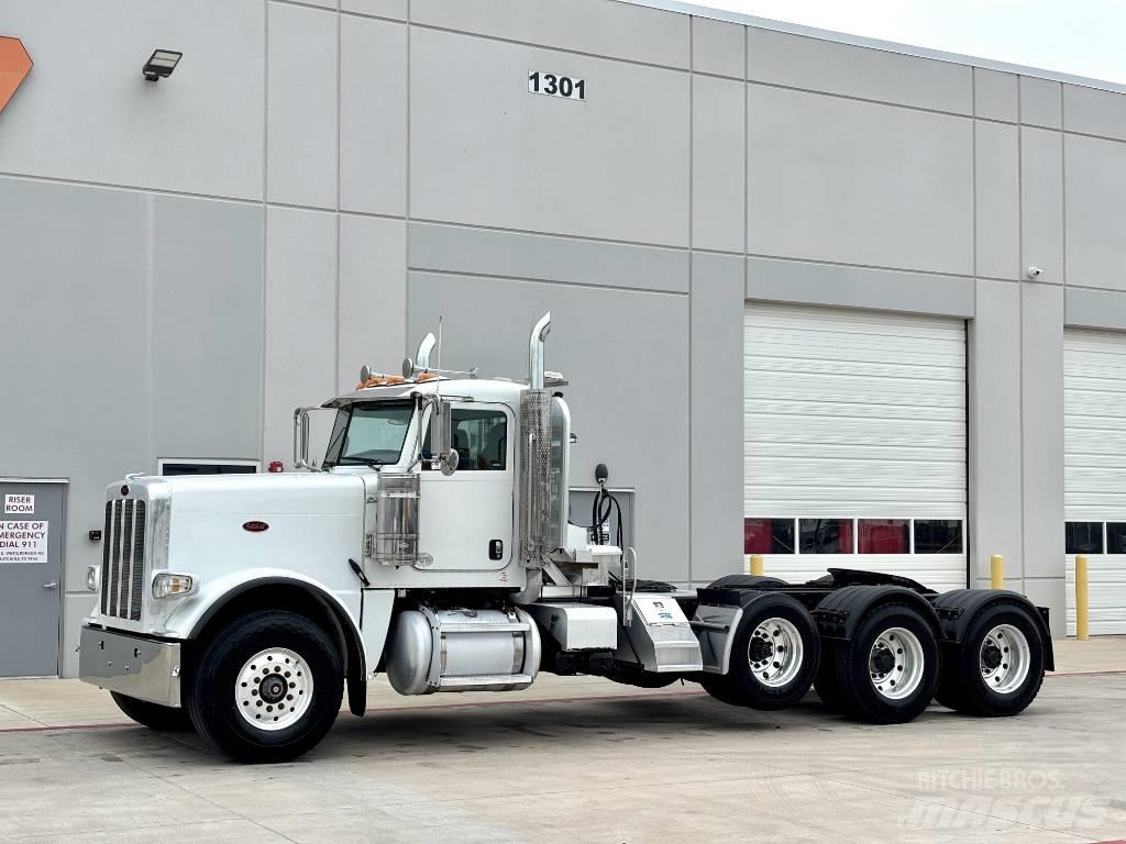 Peterbilt 388 Vlačilci