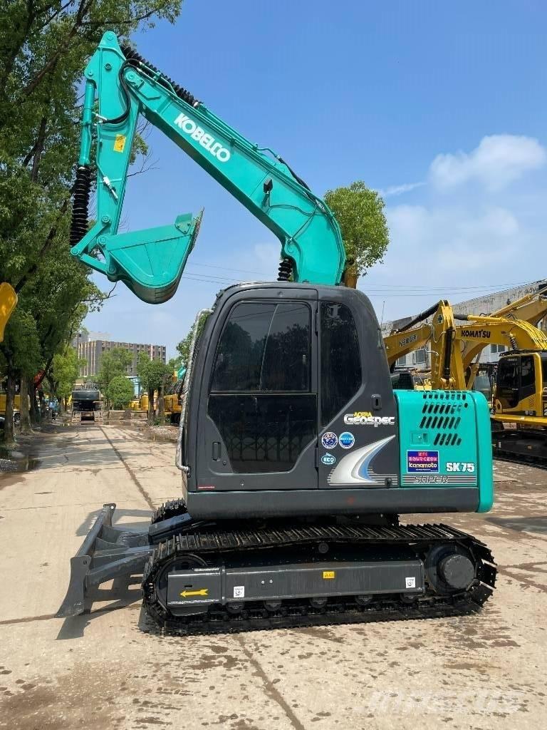 Kobelco SK 75 Mini bagri <7t
