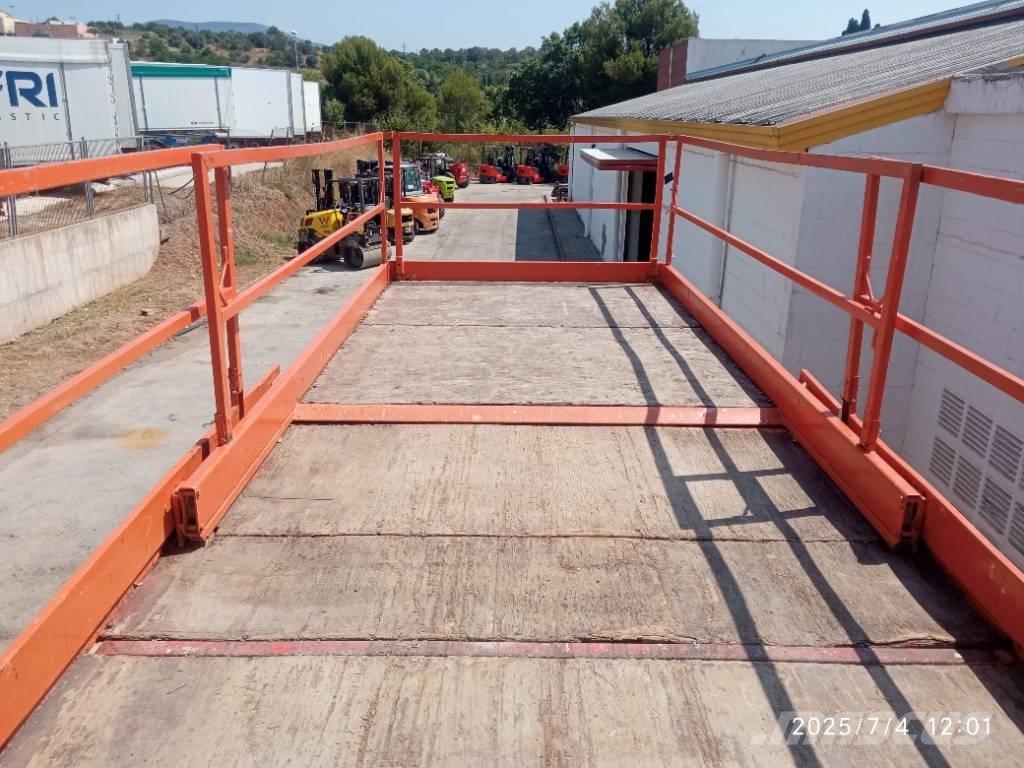 JLG 203-24 Škarjaste dvižne ploščadi