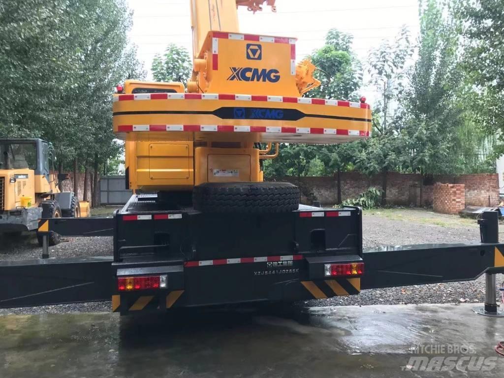XCMG QY50KC Rabljeni žerjavi za vsak teren