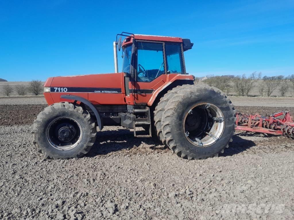 Case IH Magnum 7110 Traktorji