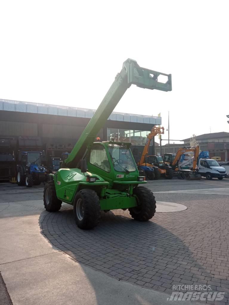 Merlo P 40.9 Kmetijski teleskopski nakladalci