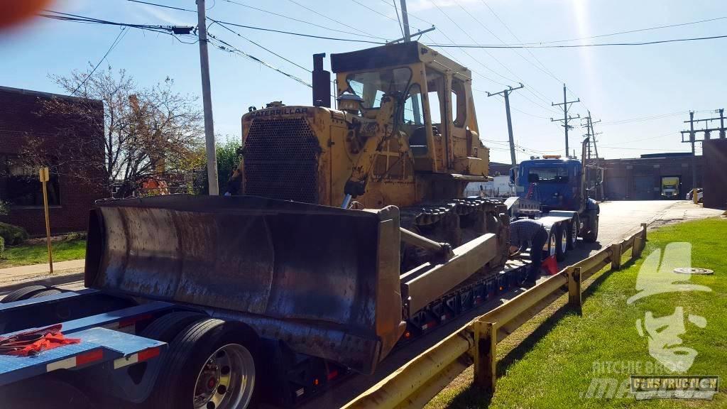 CAT D 8 K Buldožerji goseničarji