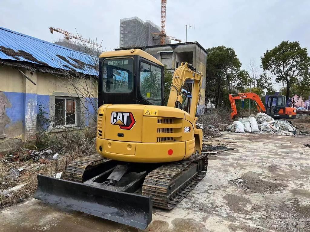 CAT 303 CR Mini bagri <7t