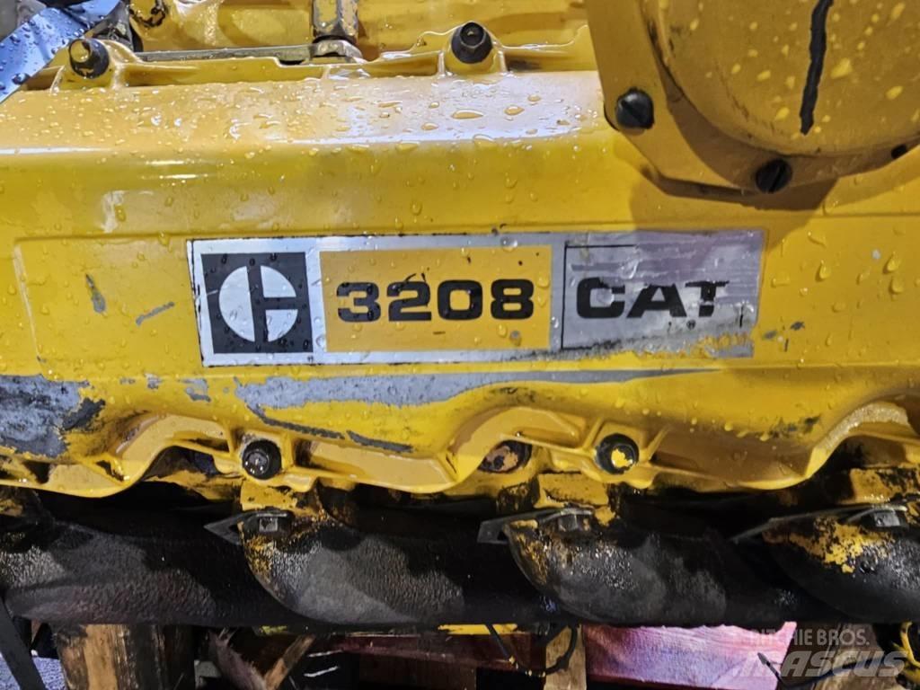 CAT 3208 Motorji