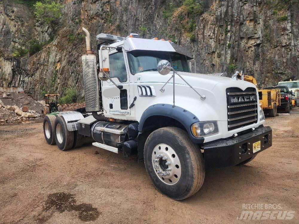 Mack GU713 GRANITE Tovornjaki-šasije