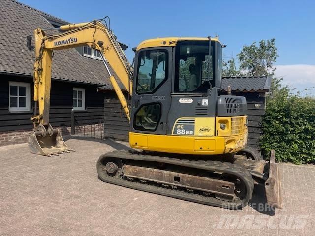 Komatsu PC 88 MR-6 Midi bagri 7t – 12t