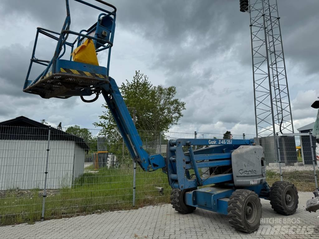 Genie Z 45/25 Zglobne dvižne ploščadi