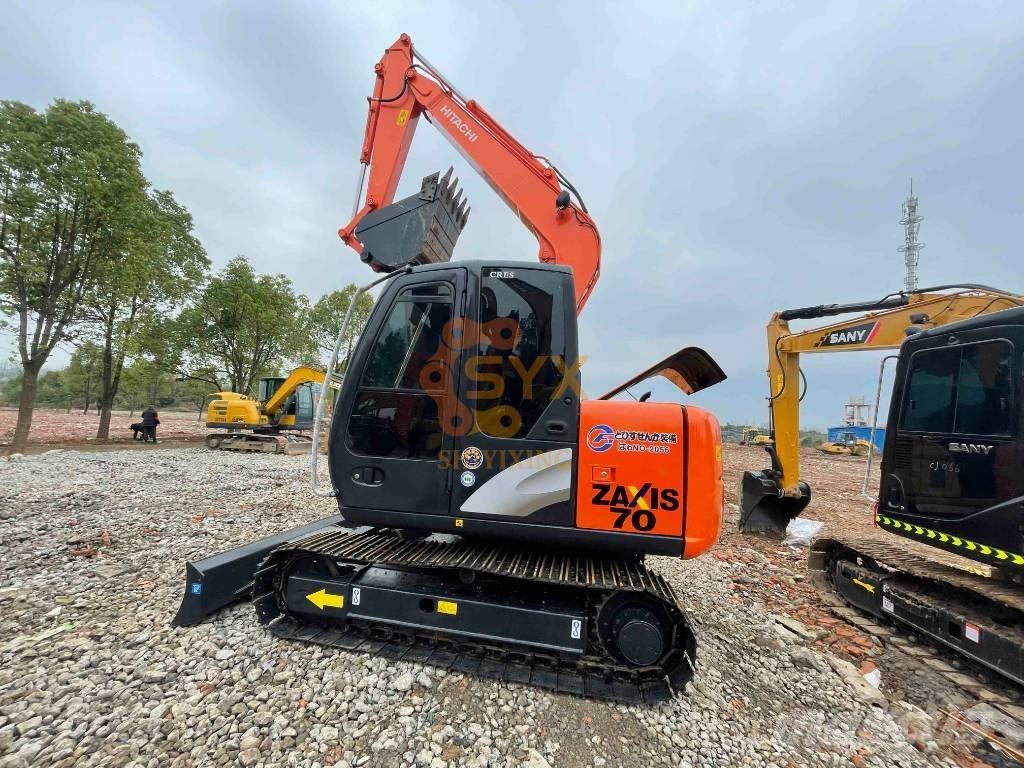 Hitachi ZX 70 Midi bagri 7t – 12t
