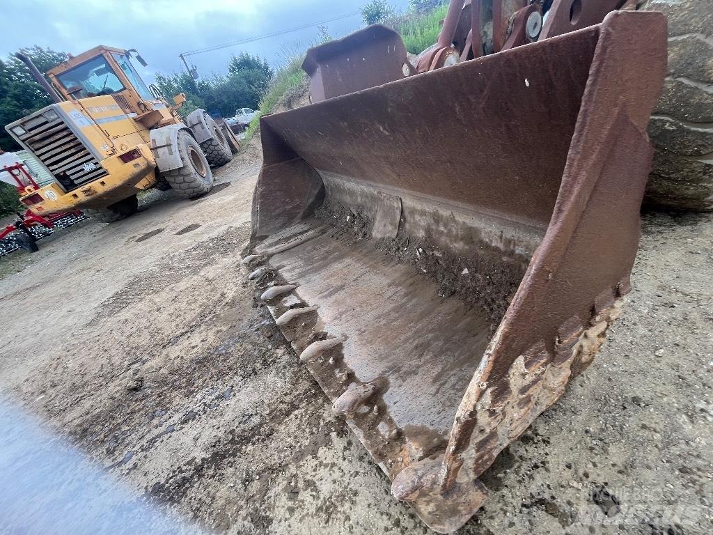 Volvo L 150 C Kolesni nakladalci
