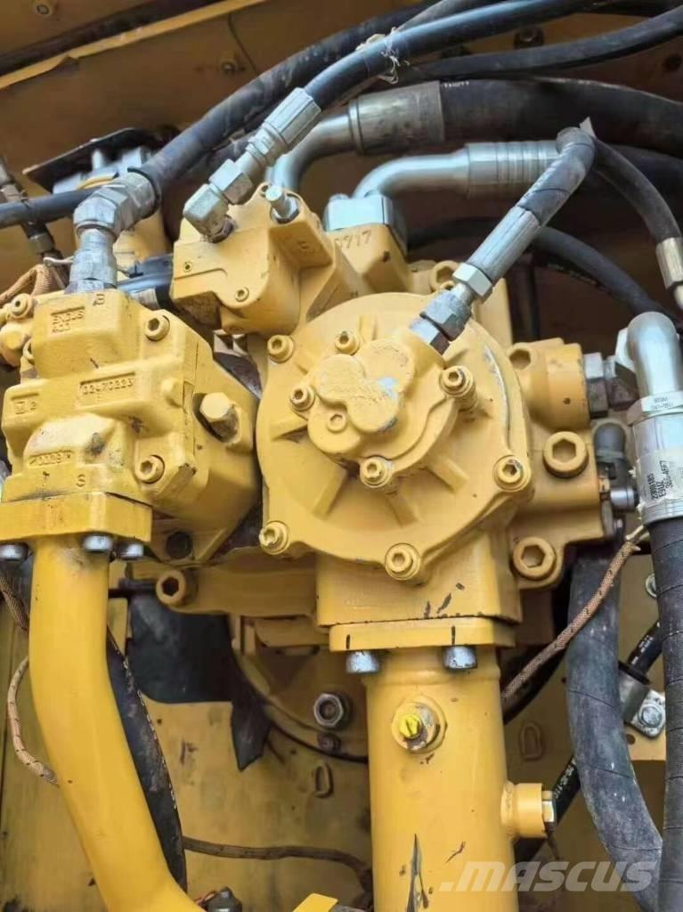 CAT 349 D L Bagri goseničarji