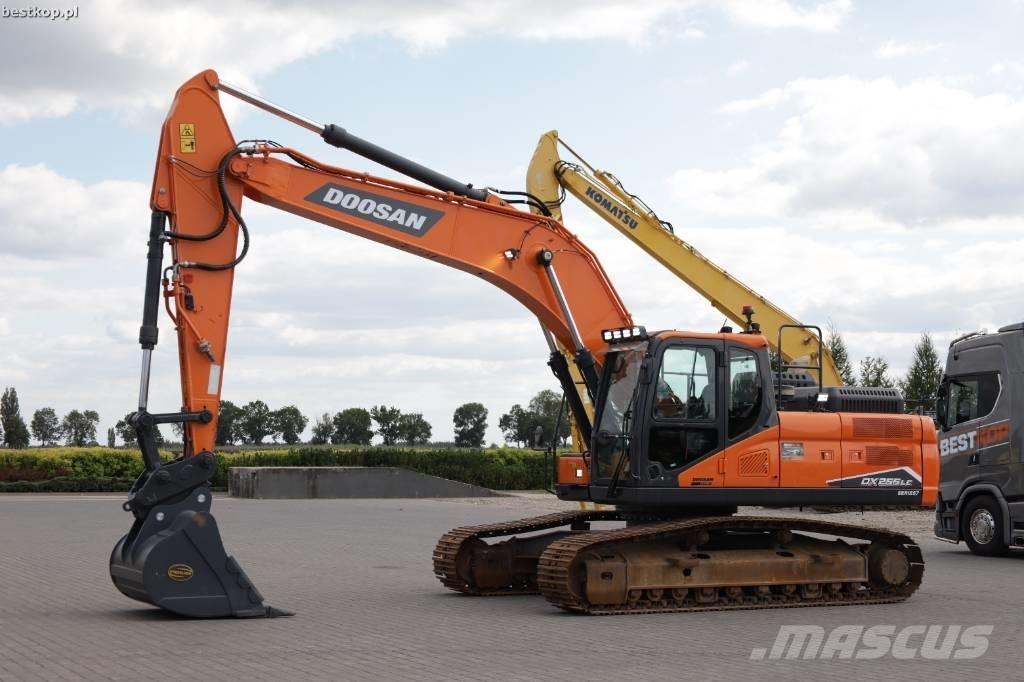 Doosan DX255LC-7 Bagri goseničarji