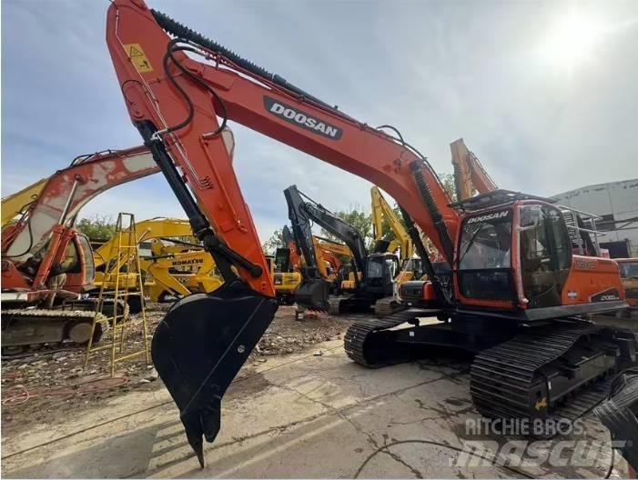 Doosan DX300LC-9C Bagri goseničarji