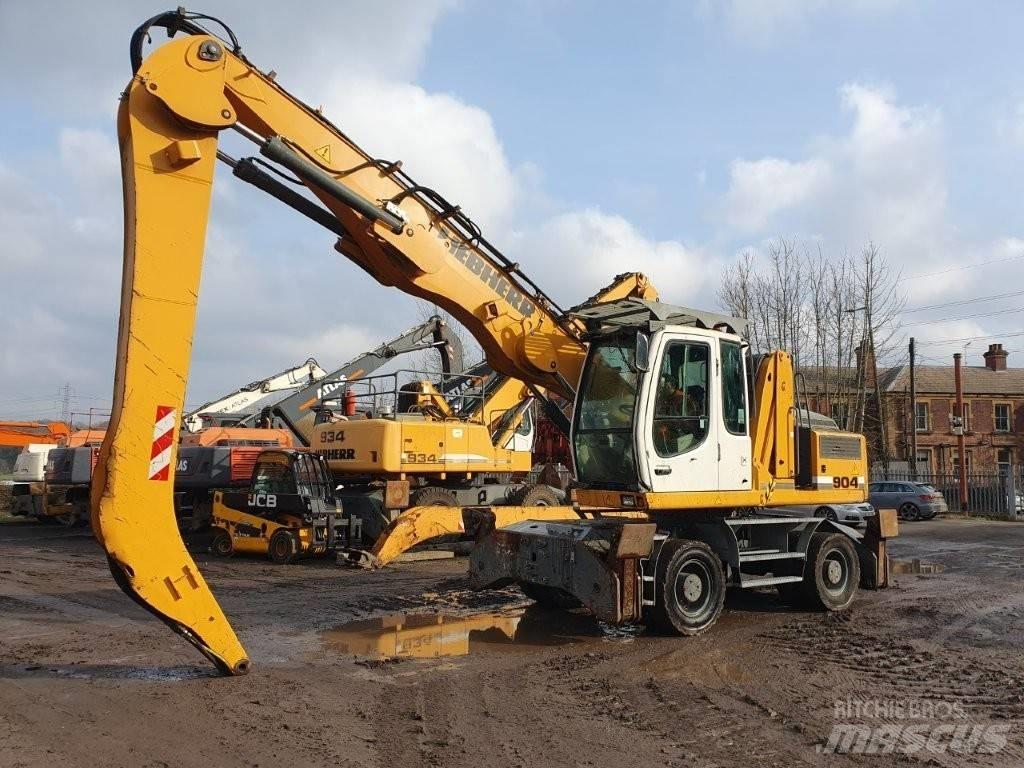 Liebherr A 904 C Bagri za prekladanje primarnih/sekundarnih surovin