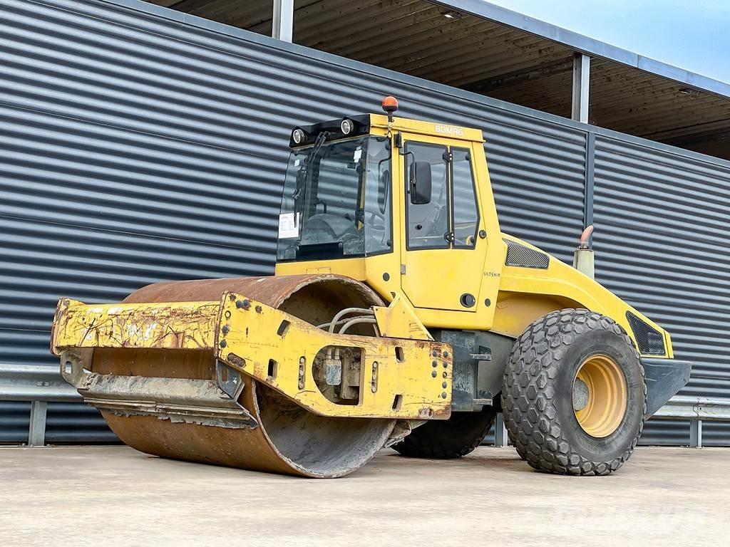 Bomag BW 213 DH-4 Enojni valjarji