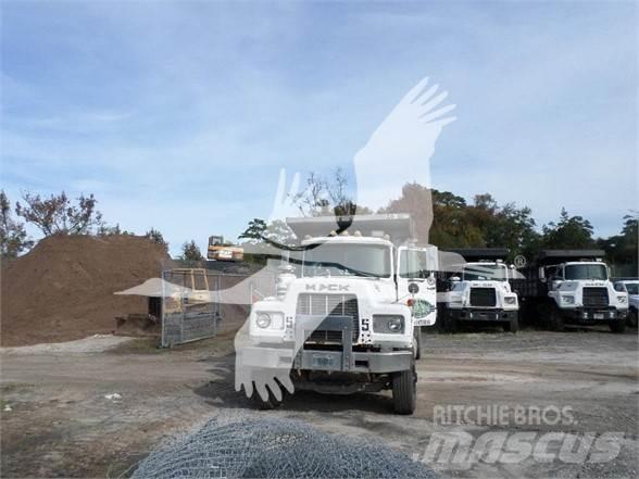 Mack DM600 Drugo