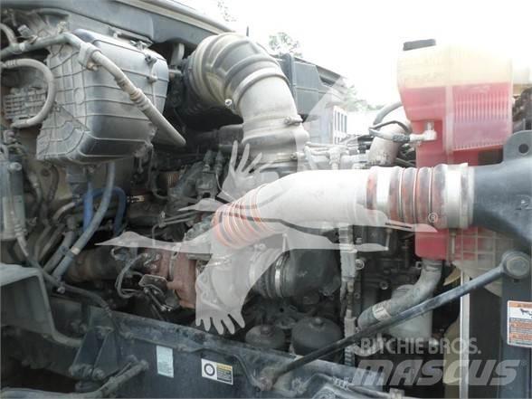 Peterbilt 579 Drugo