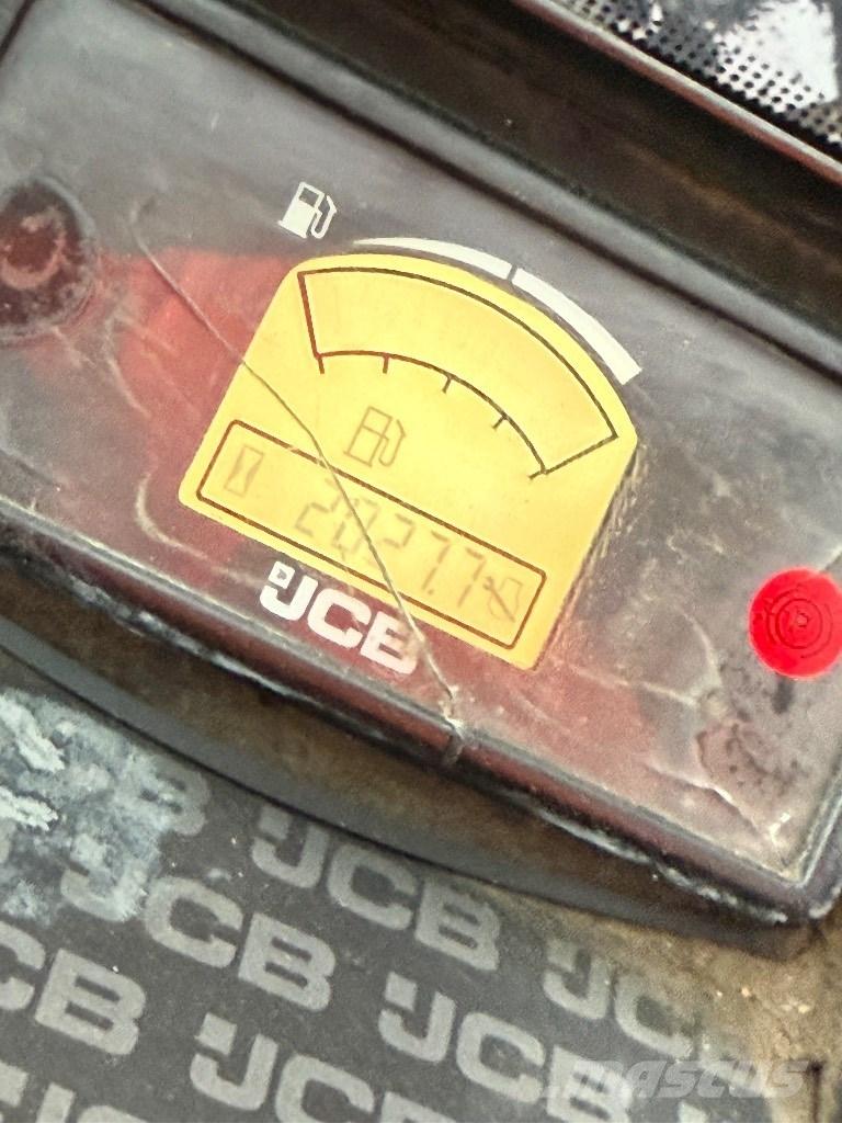 JCB 926 Terenski viličar