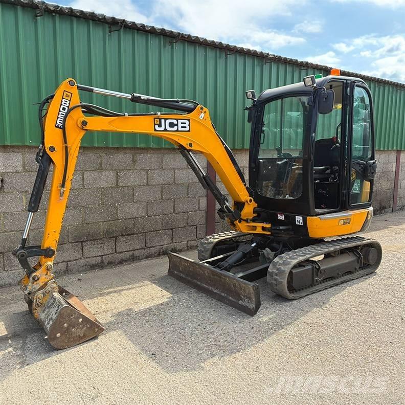 JCB 8026 Mini bagri <7t